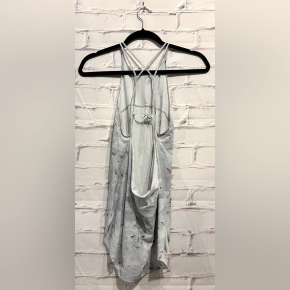 Lululemon Water: Sea-Me Run Singlet Mini Blushed Illusion White Multi Size 6 - Picture 6 of 8